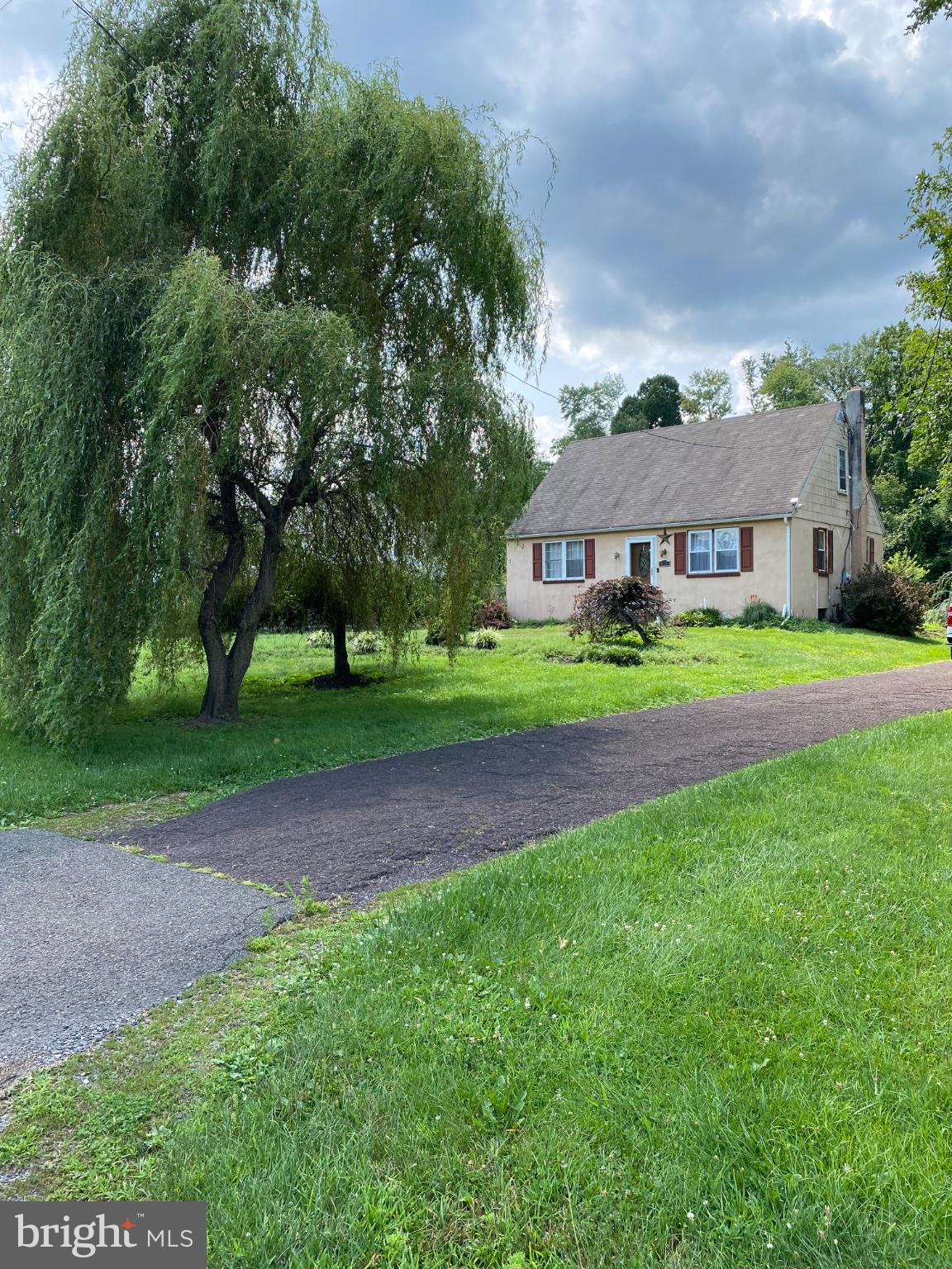 MAPLE GLEN - Residential