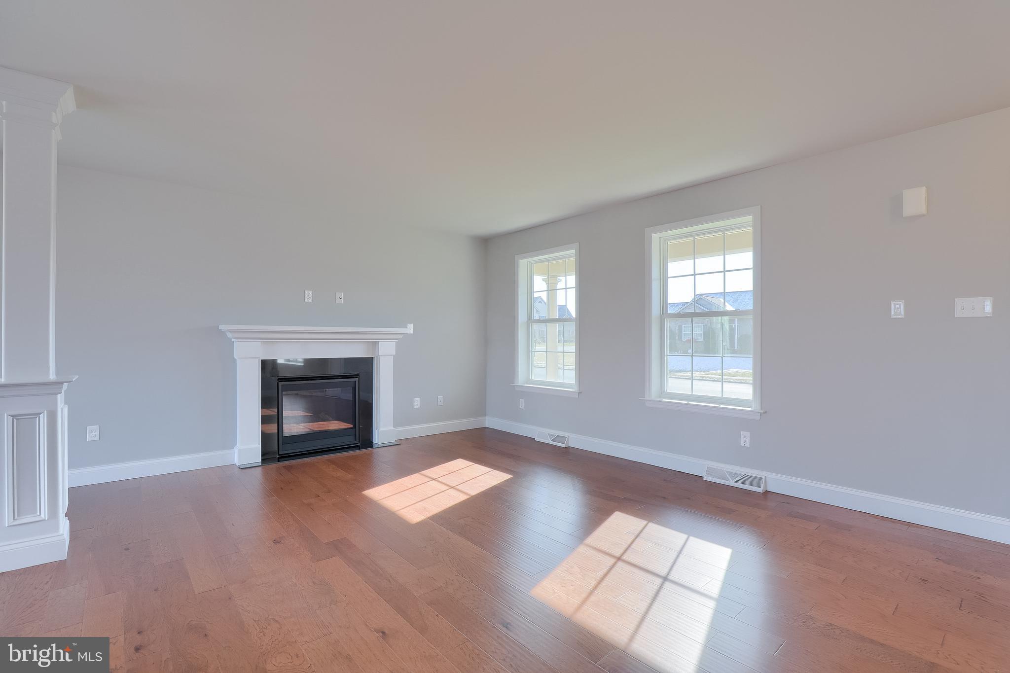STONE MILL ESTATES - Residential