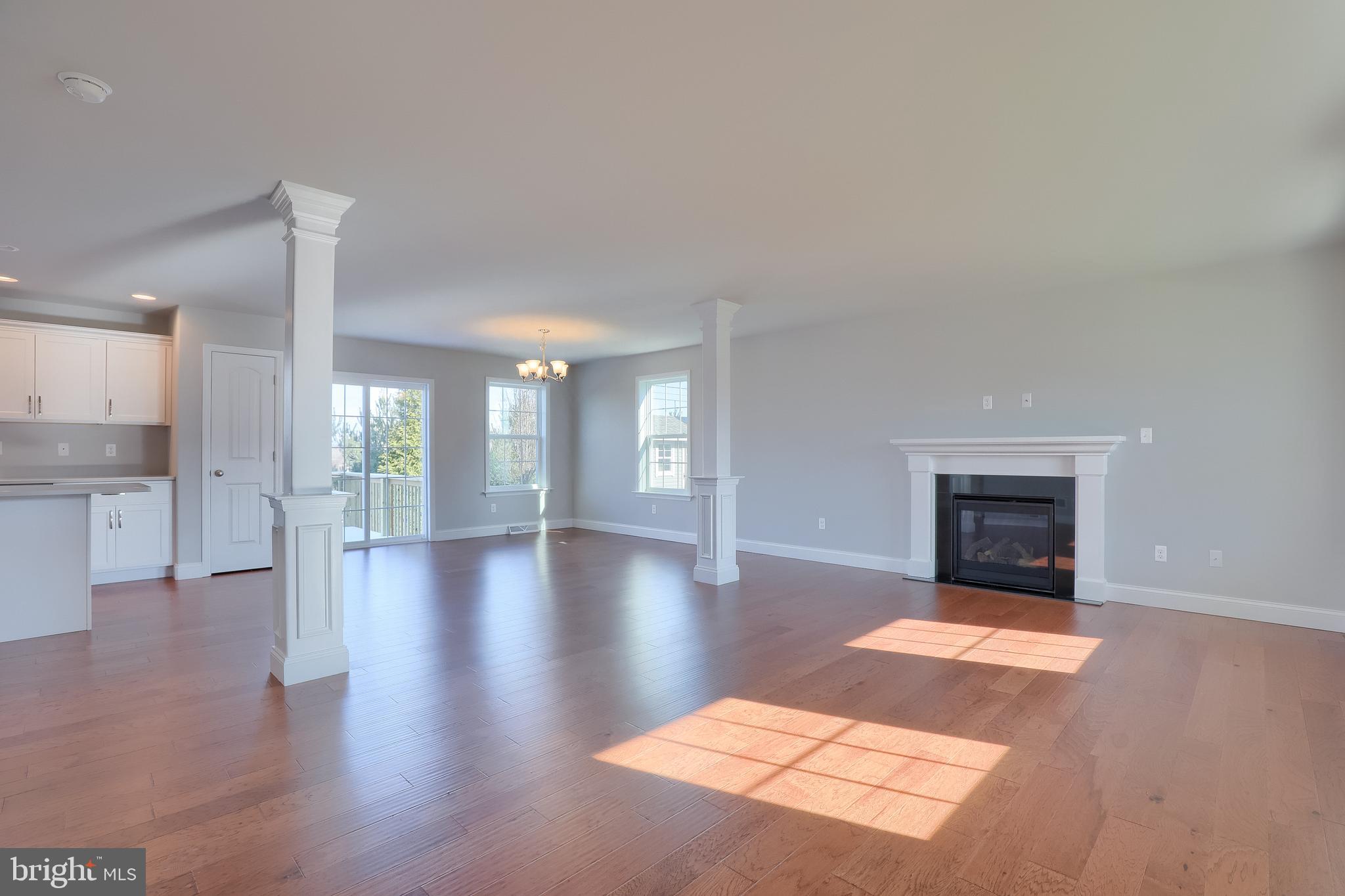 STONE MILL ESTATES - Residential