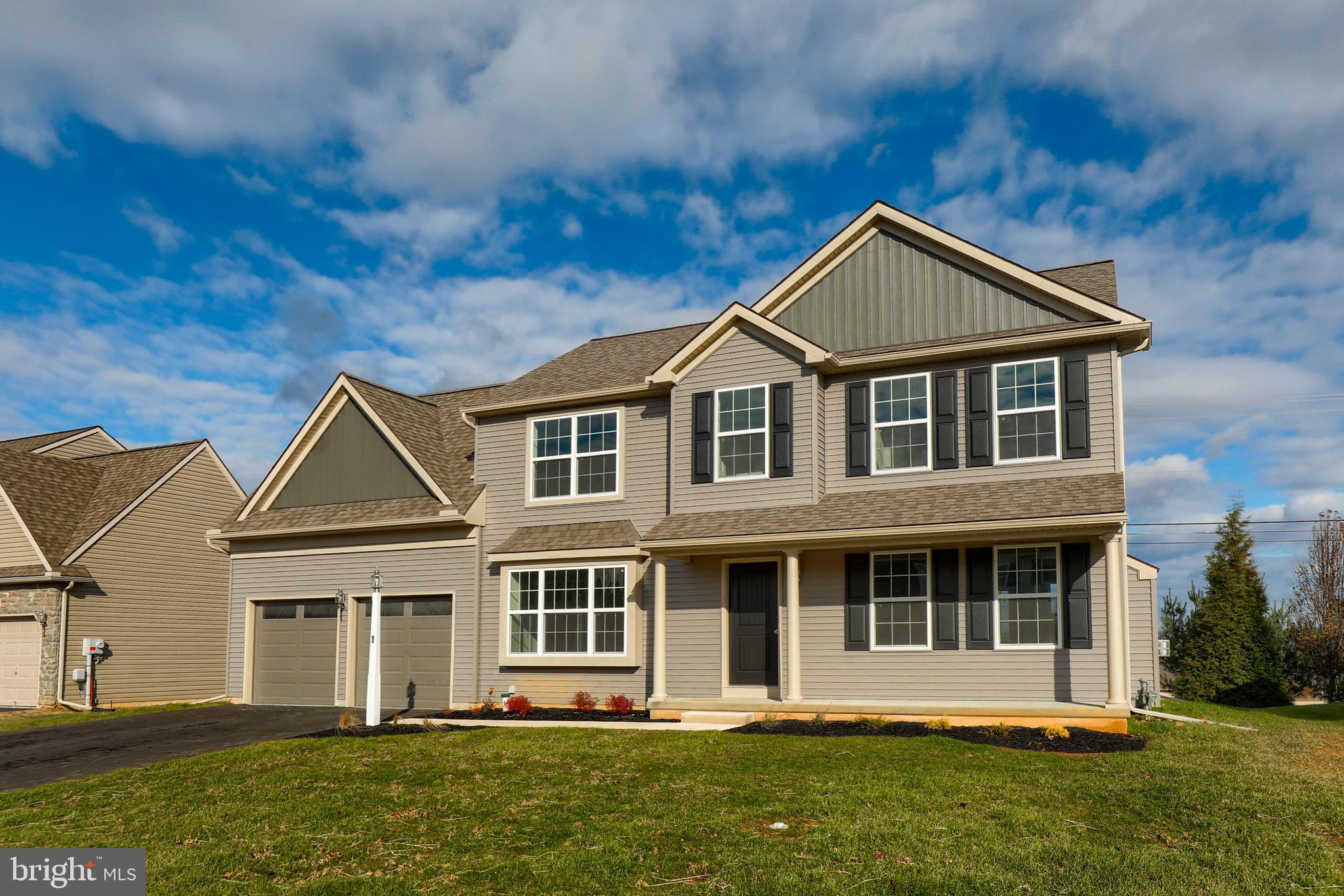 STONE MILL ESTATES - Residential