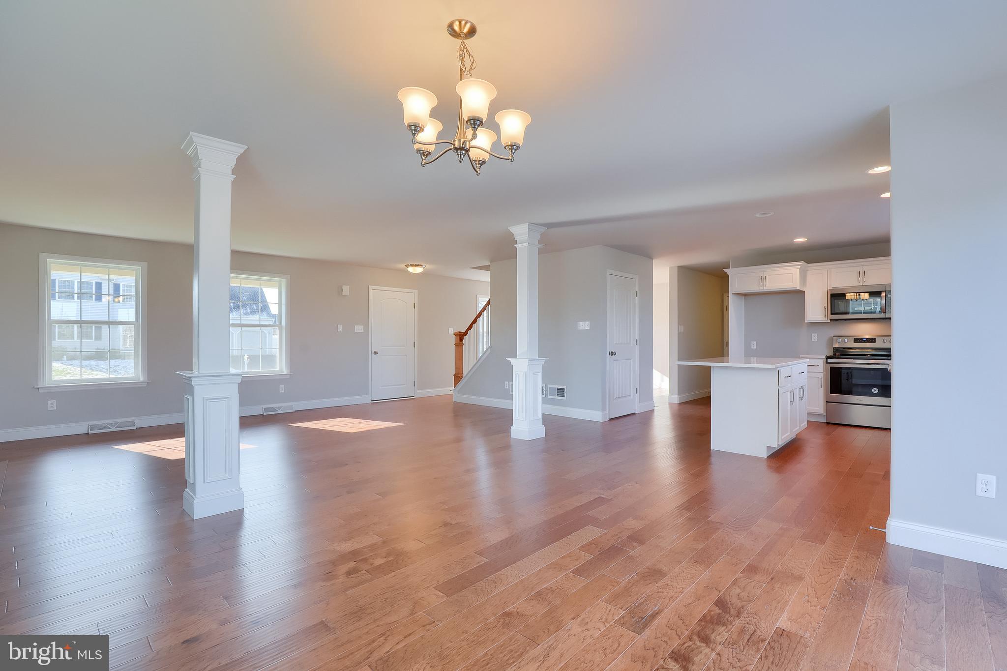 STONE MILL ESTATES - Residential