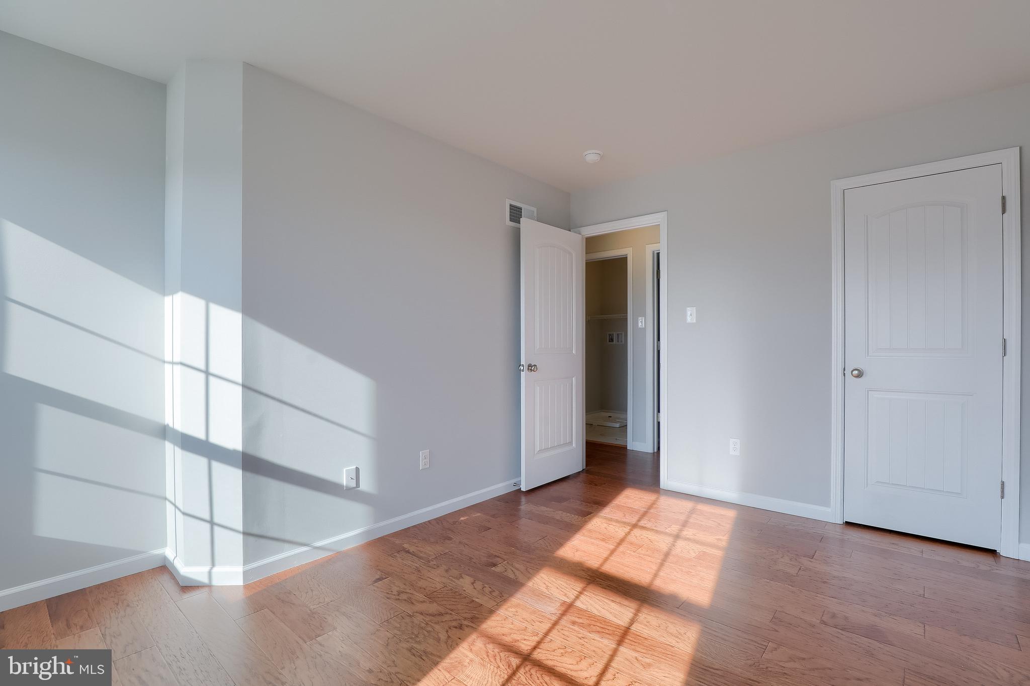 STONE MILL ESTATES - Residential