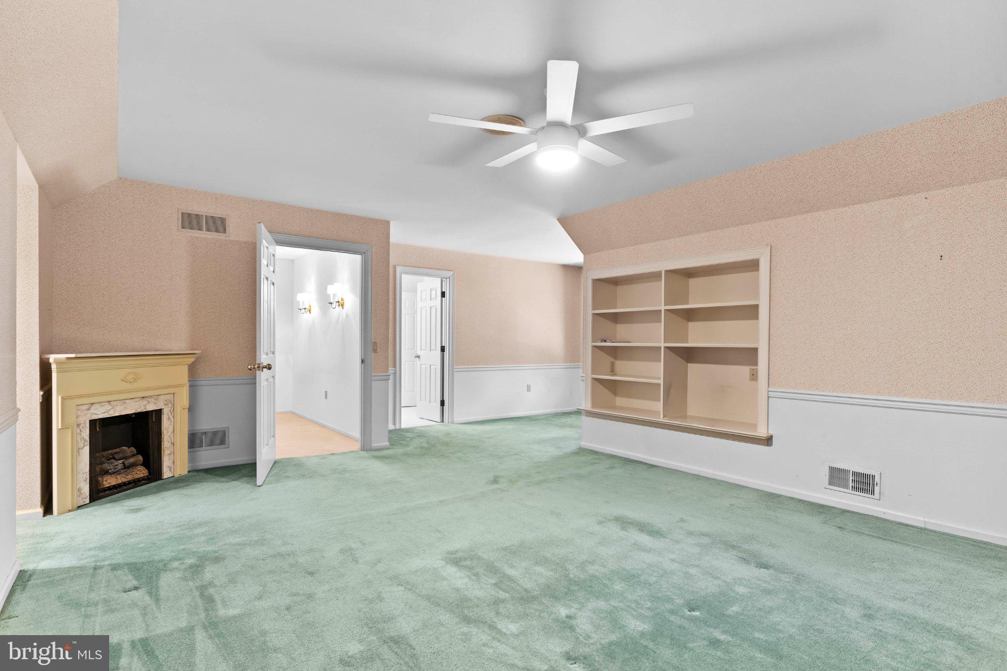 FOREST HILLS - Residential