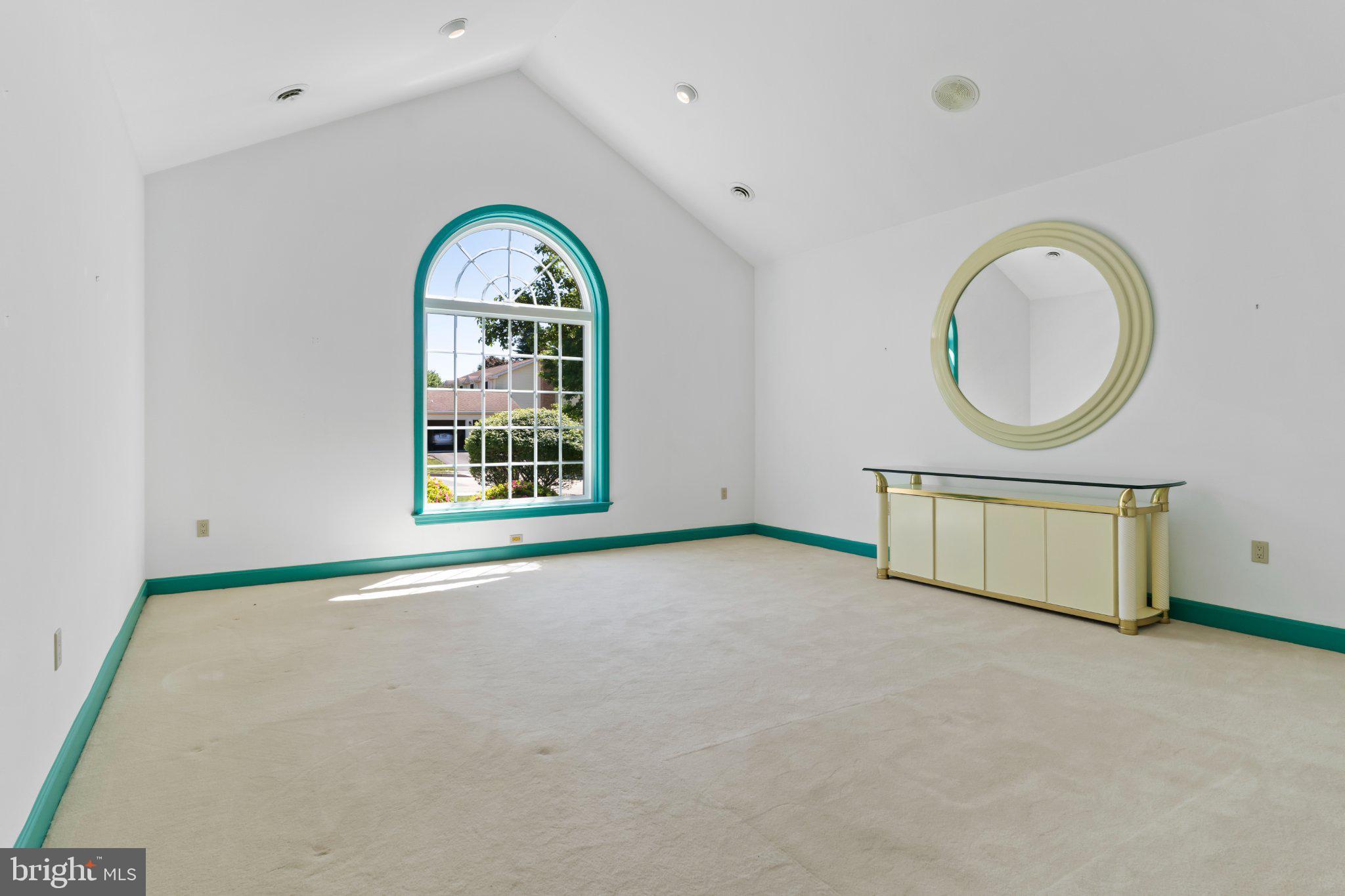 FOREST HILLS - Residential