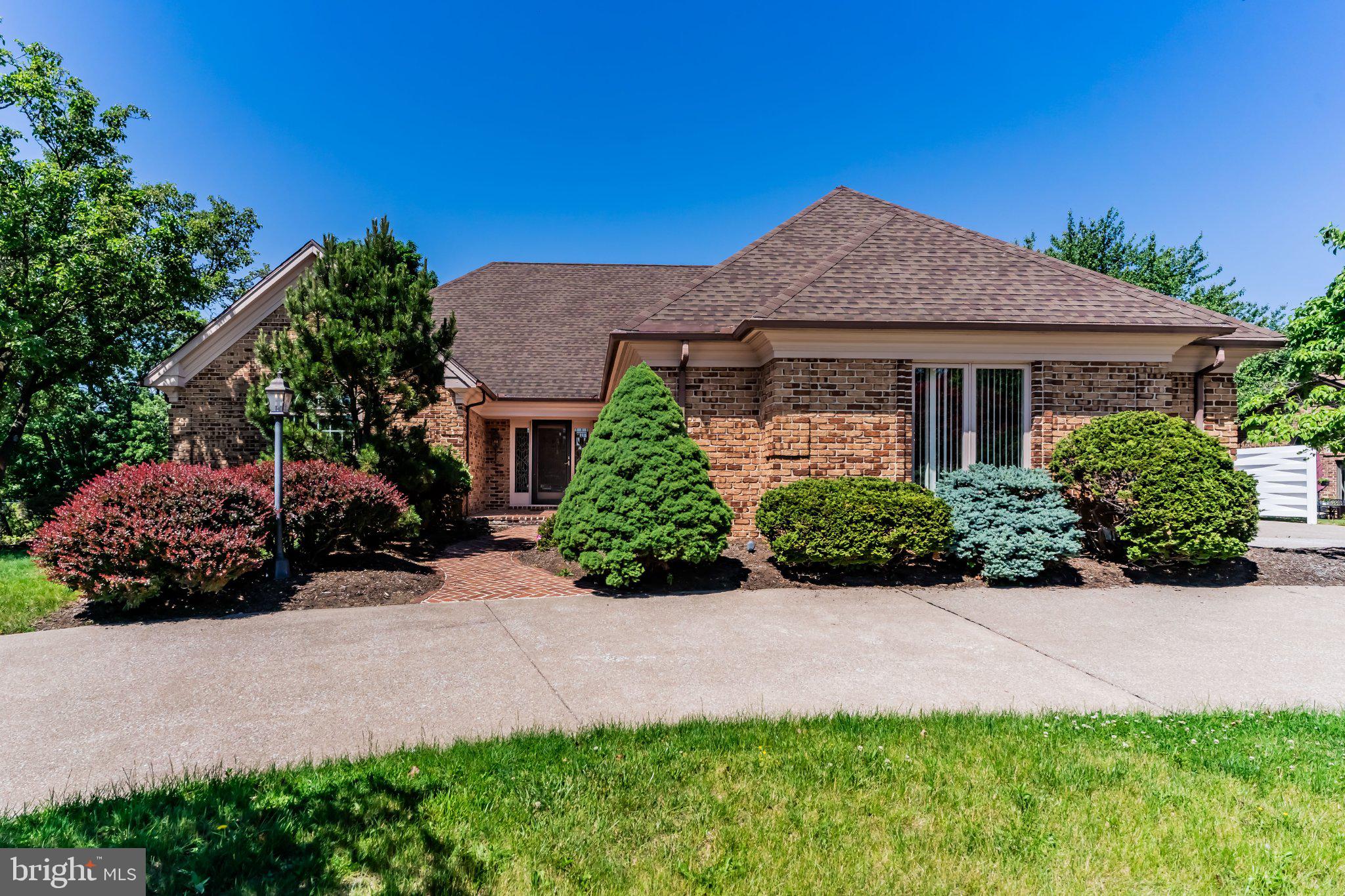 MOTAVATED SELLER!!! Nestled in the prestigious Forest Hills community, this exquisite traditional residence offers an unparalleled lifestyle defined by elegance and sophistication. Spanning an impressive 4,883 square feet, this meticulously maintained home is a sanctuary of luxury, perfectly situated on a 0.37-acre lot that adjoins a pristine golf course, providing breathtaking views and a serene backdrop for everyday living. The exterior is a masterpiece of design, featuring classic brick construction complemented by thoughtfully placed exterior lighting that illuminates the property at night. A circular driveway leads to an oversized side-entry garage, ensuring convenience and ample parking for guests. The lush rear yard invites outdoor gatherings, while the meticulously landscaped surroundings enhance the property's allure. Step inside to discover a harmonious blend of comfort and style, highlighted by a cozy fireplace that serves as the heart of the home. With four spacious bedrooms and four well-appointed bathrooms, this residence is designed for both relaxation and entertaining. The main floor laundry adds to the ease of living, while the additional storage area in the garage caters to all your organizational needs. Experience the ultimate in luxury living, where every detail has been thoughtfully curated to create a lifestyle of exclusivity and refinement. This is more than just a home; it's a gateway to a life of leisure, surrounded by the beauty of nature and the elegance of a golf course view. Don't miss the opportunity to make this exceptional property your own.