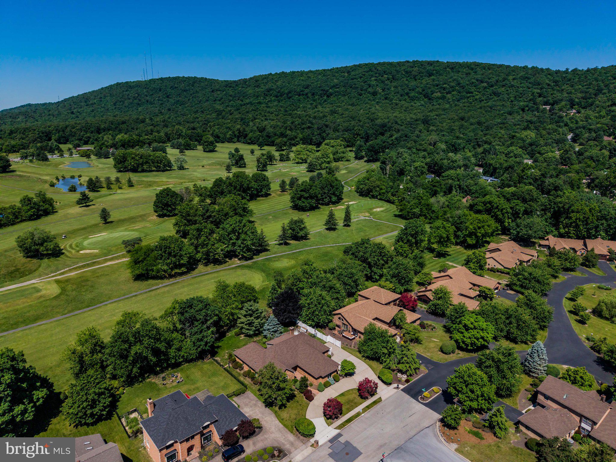 FOREST HILLS - Residential