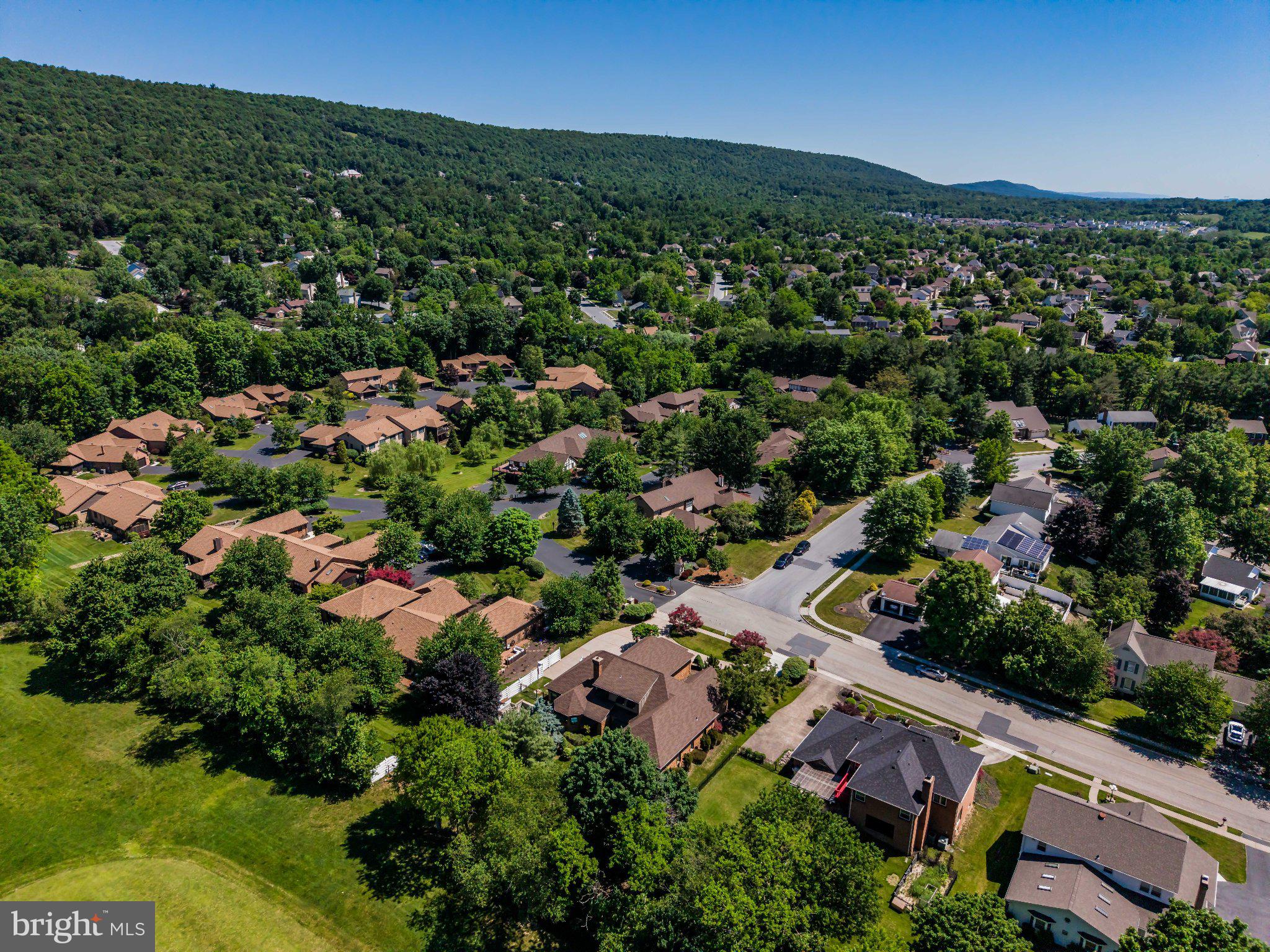 FOREST HILLS - Residential