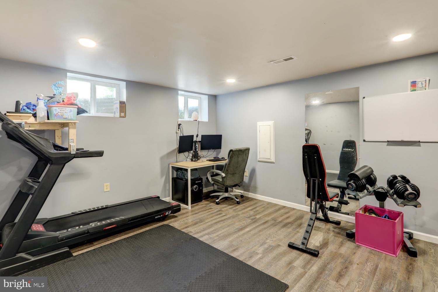 SUTTER VILLAGE - Residential