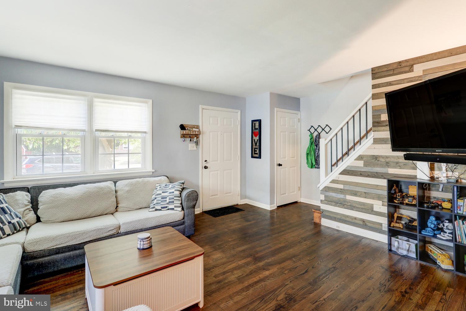 SUTTER VILLAGE - Residential