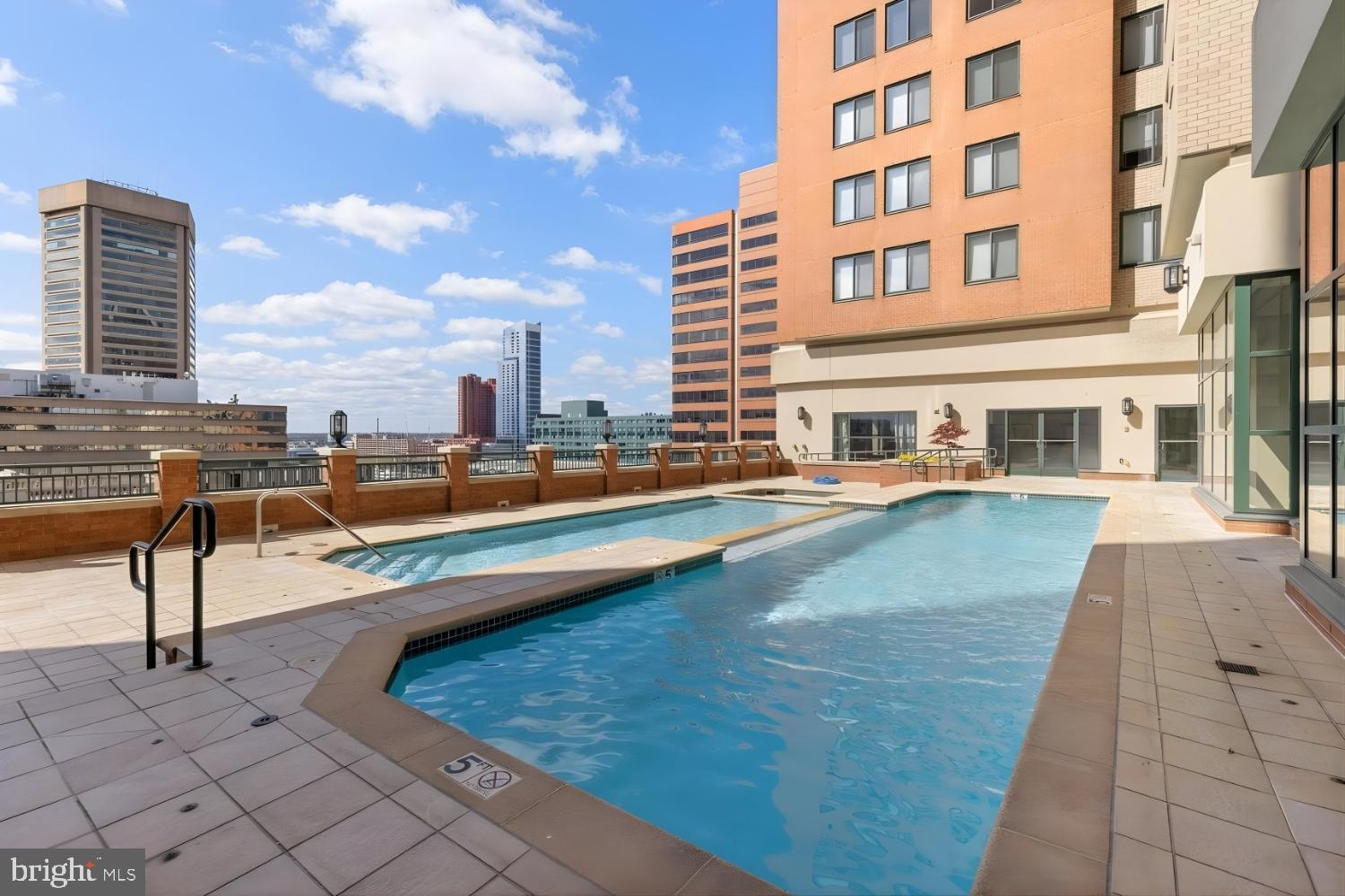 INNER HARBOR - Residential