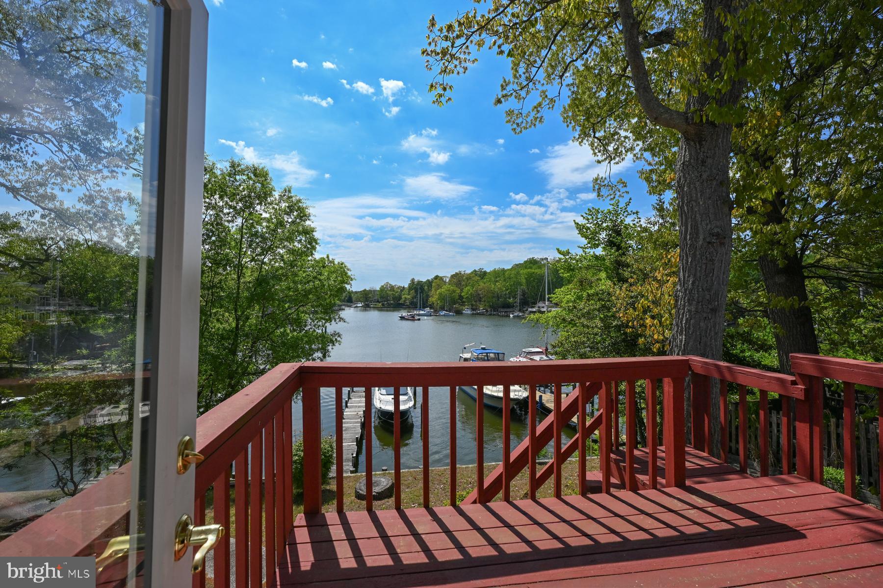 SOUTH RIVER PARK - Residential