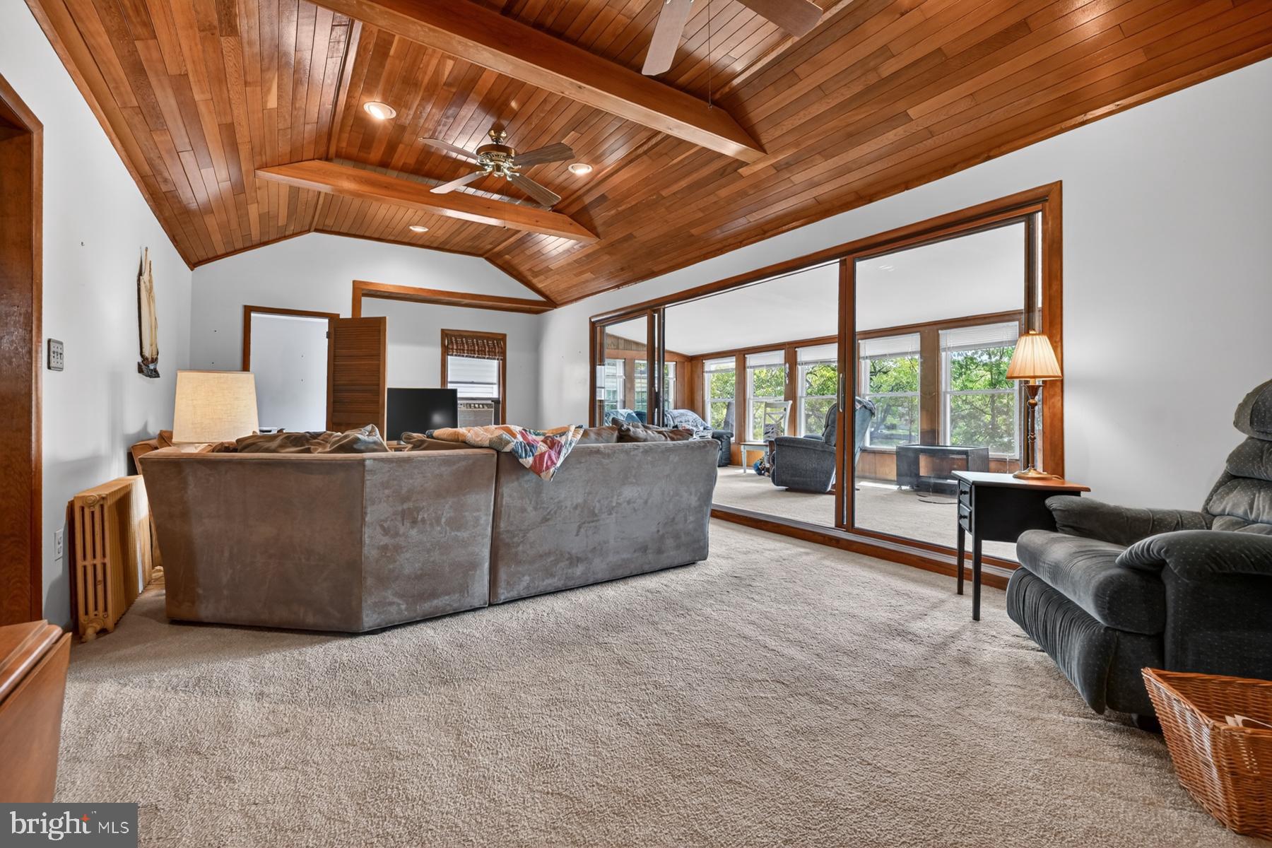 SOUTH RIVER PARK - Residential