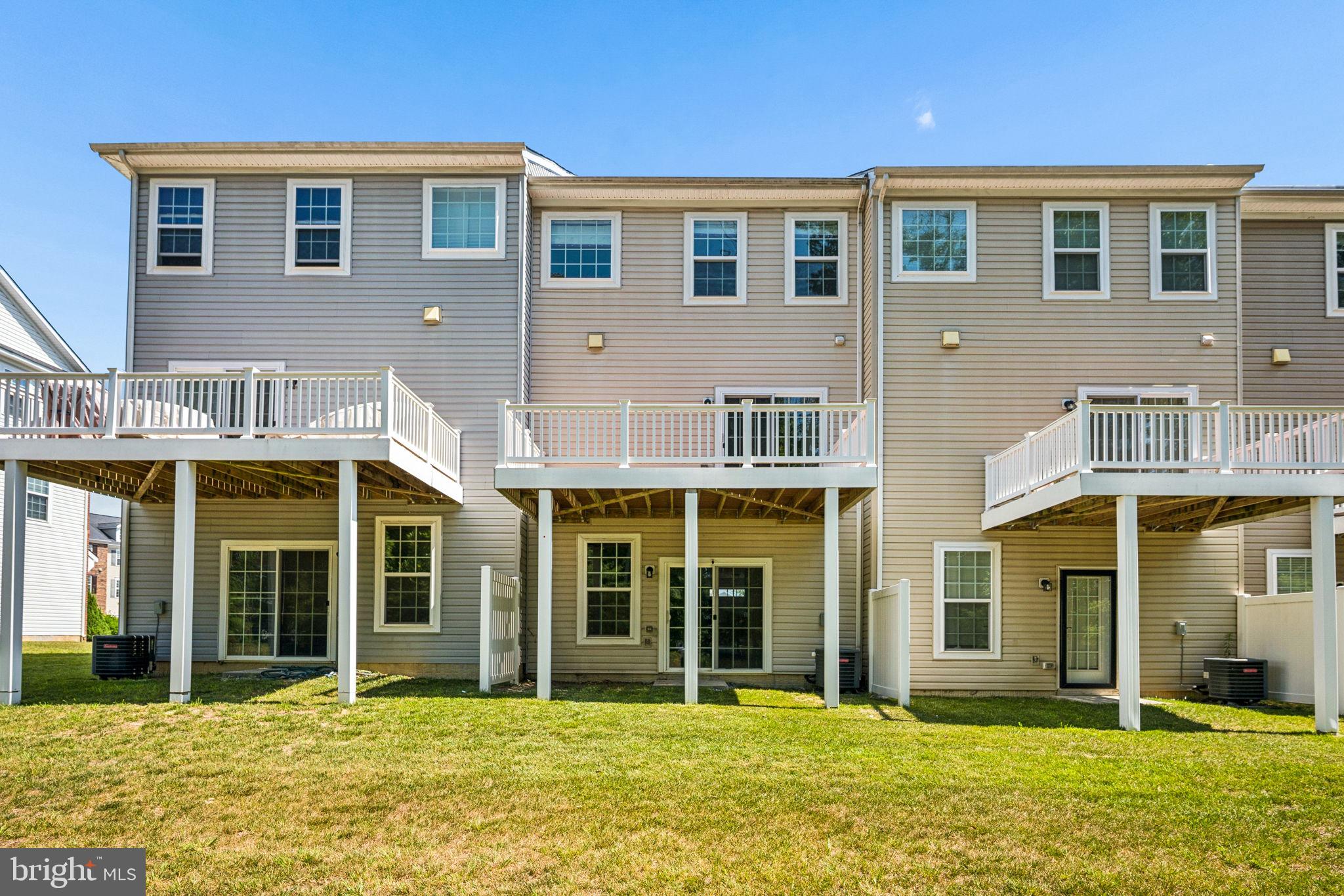 BALLARD GREEN - Residential