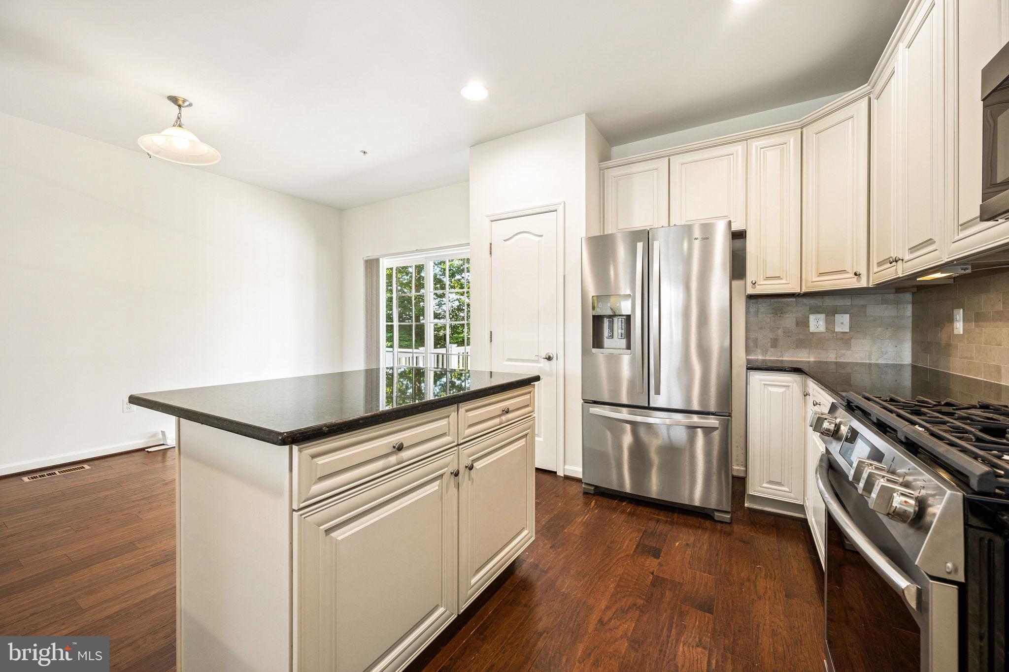BALLARD GREEN - Residential