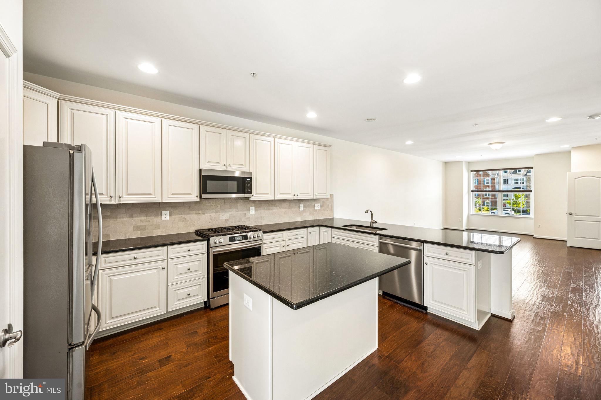 BALLARD GREEN - Residential