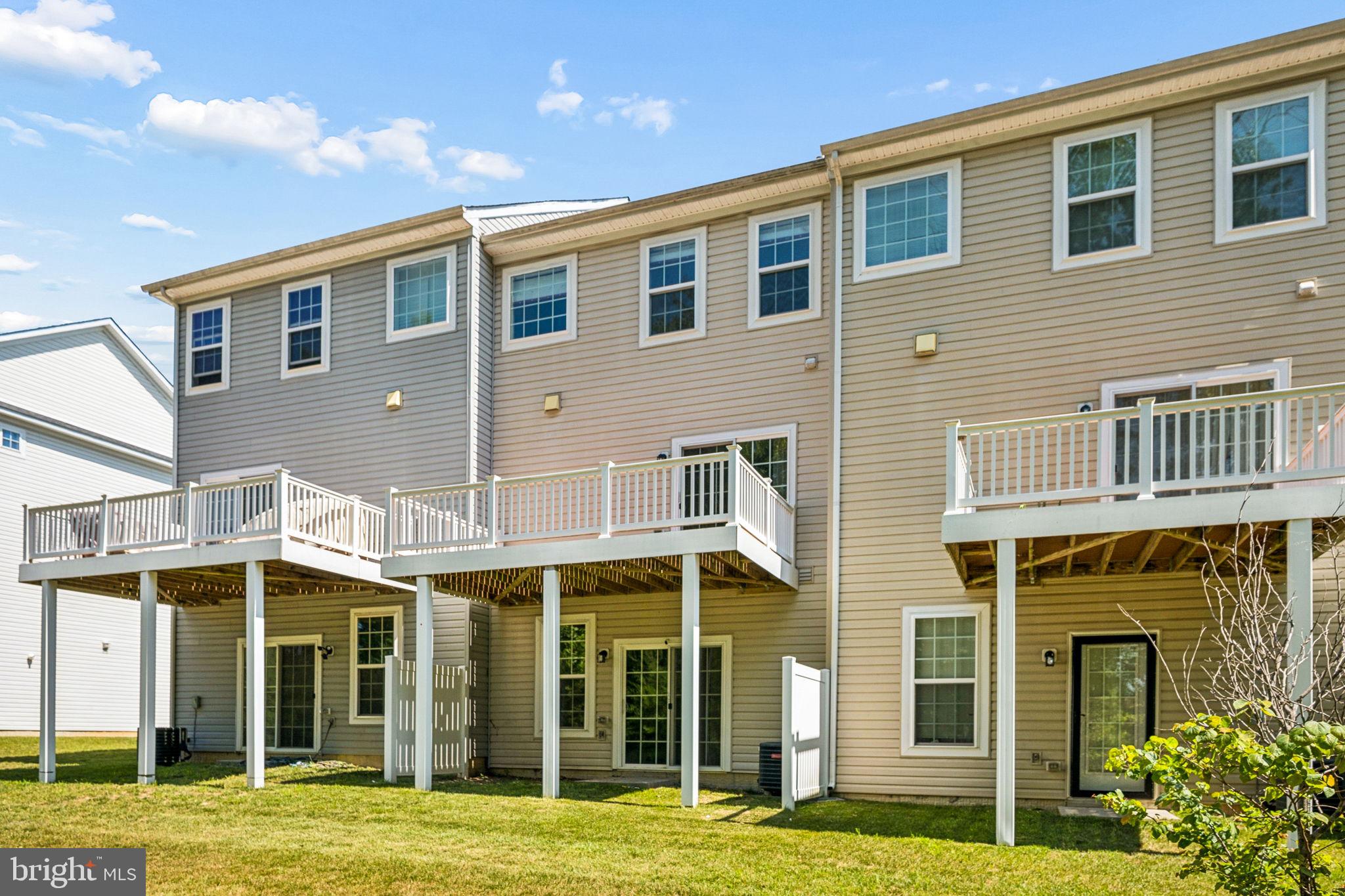 BALLARD GREEN - Residential