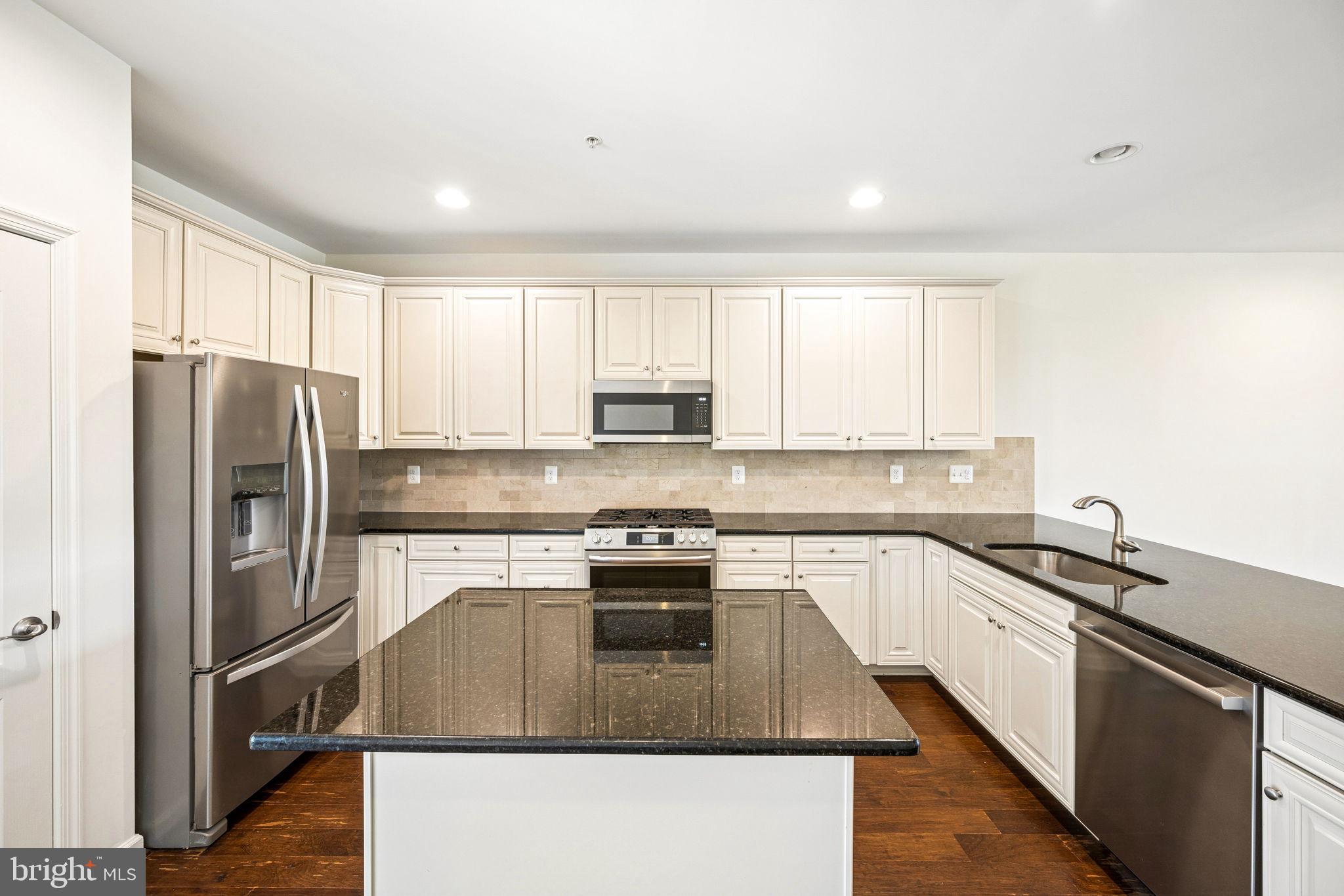 BALLARD GREEN - Residential
