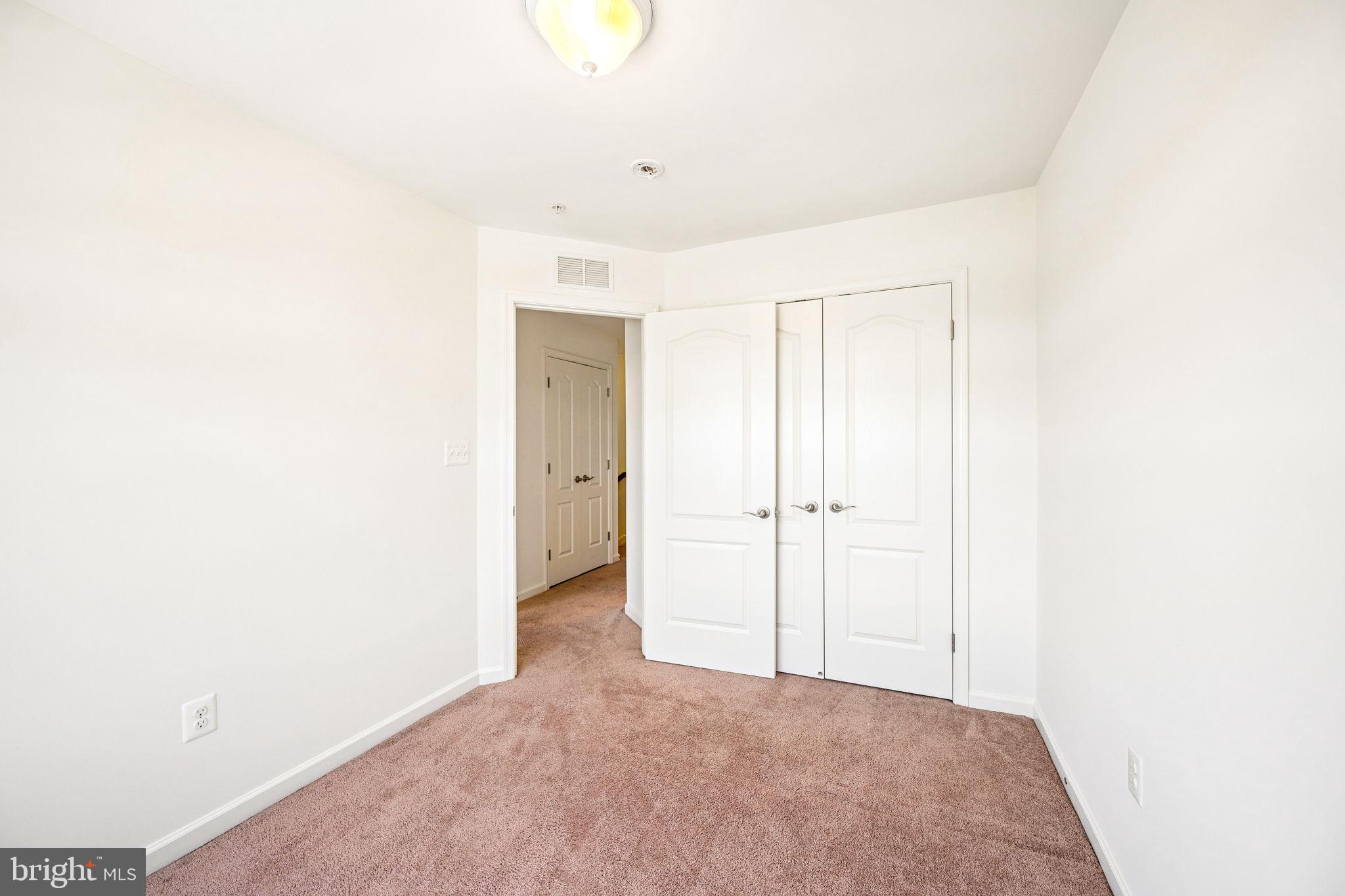 BALLARD GREEN - Residential