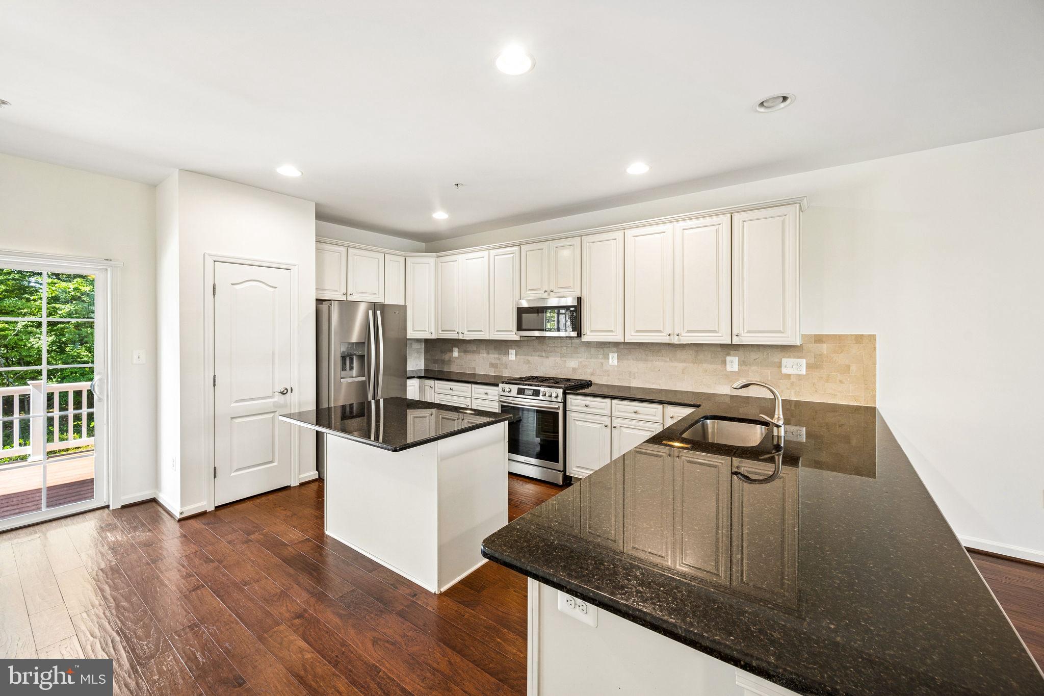 BALLARD GREEN - Residential