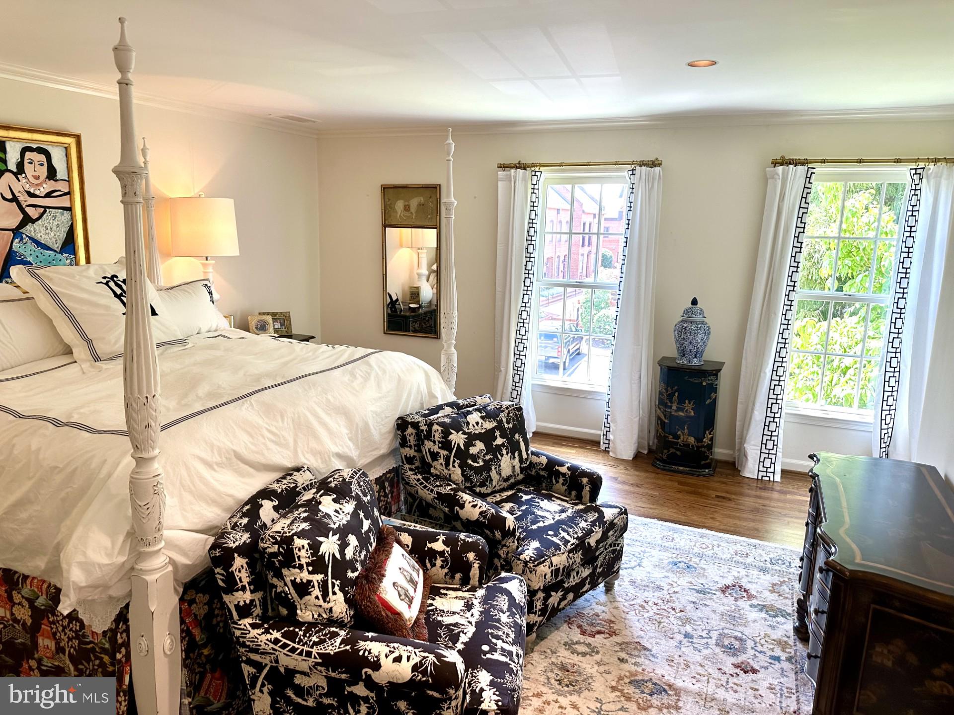 OLD TOWN ALEXANDRIA - Residential