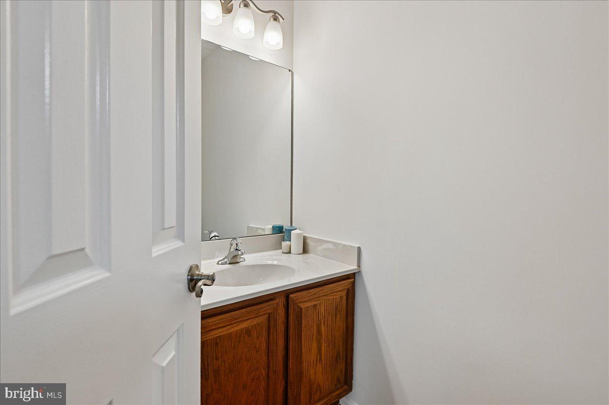 SADDLE CREEK - Residential
