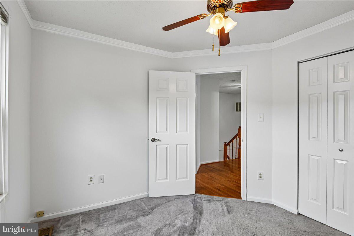 SADDLE CREEK - Residential
