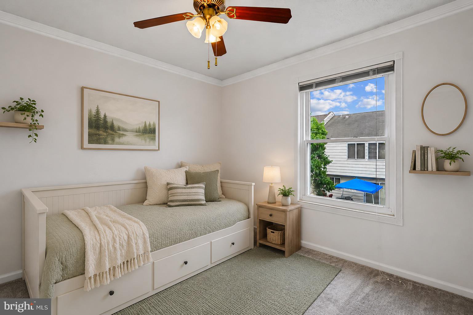SADDLE CREEK - Residential