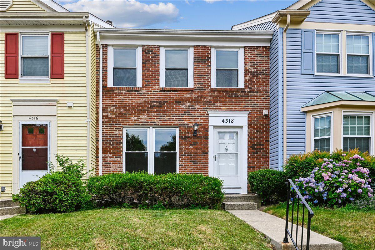 SADDLE CREEK - Residential
