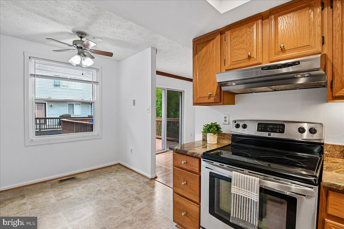 SADDLE CREEK - Residential