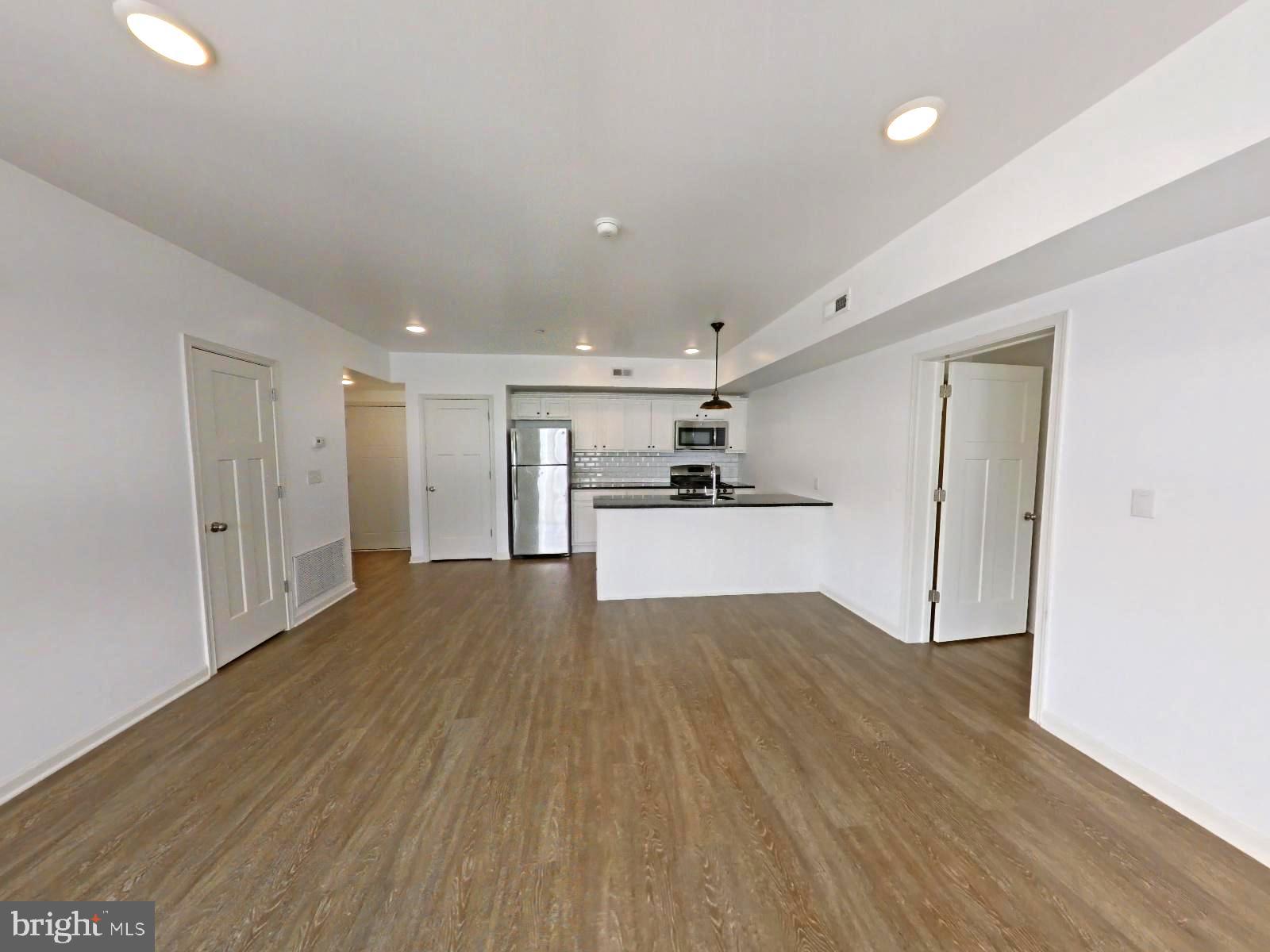 ROXBOROUGH - Residential Lease
