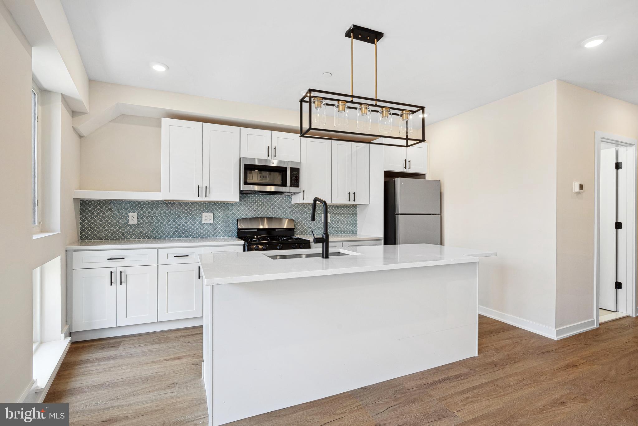 PENNSPORT - Residential Lease