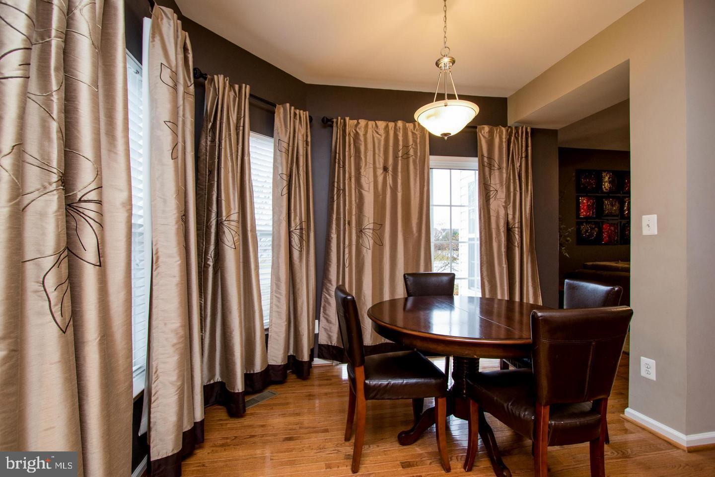 INDEPENDENCE - Residential Lease