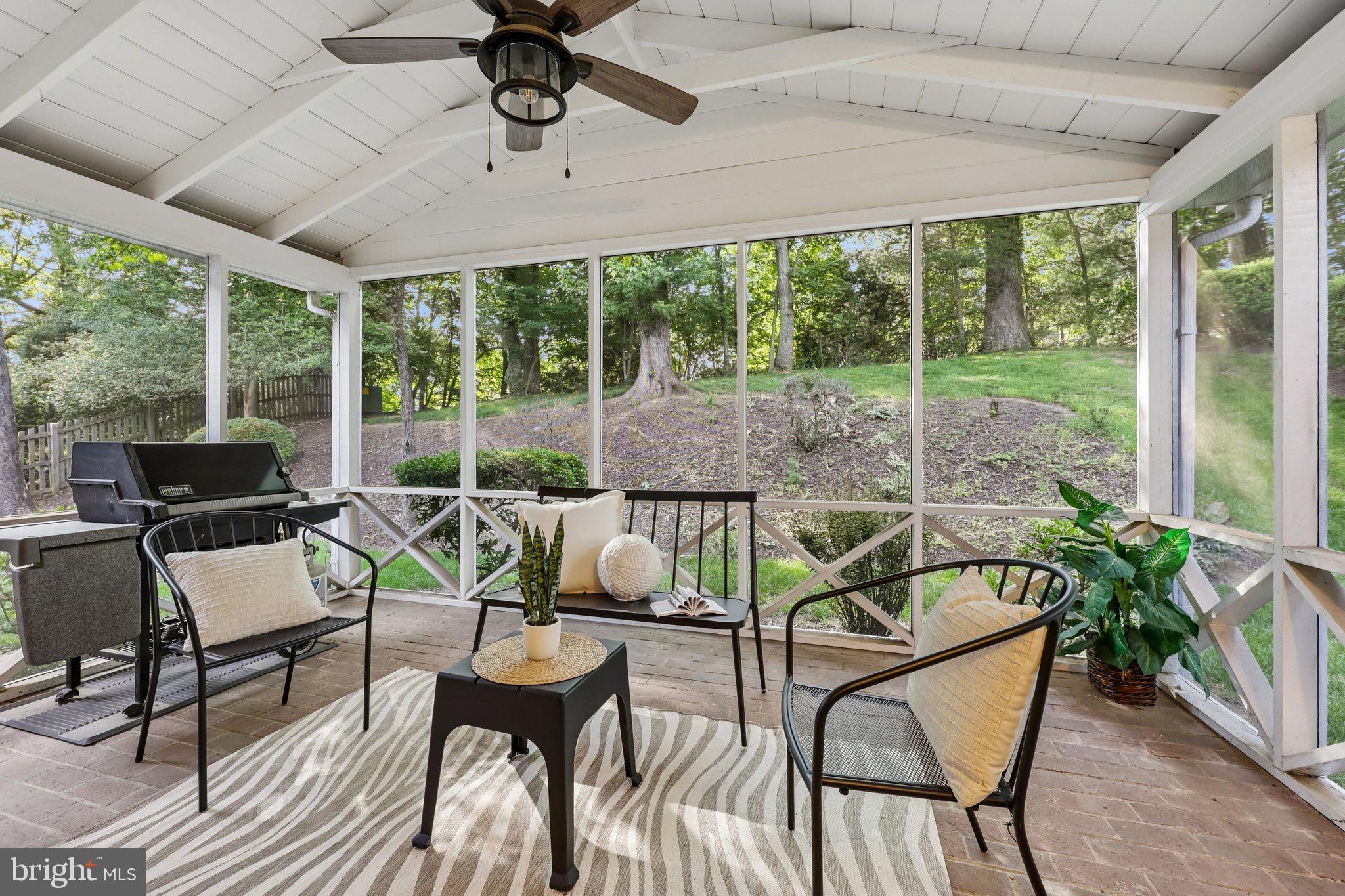 TANGLEWOOD - Residential