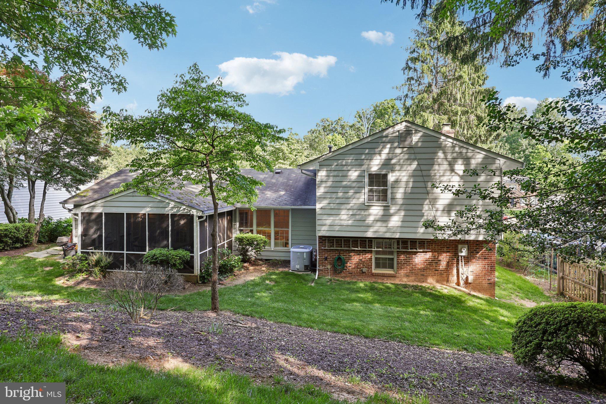 TANGLEWOOD - Residential