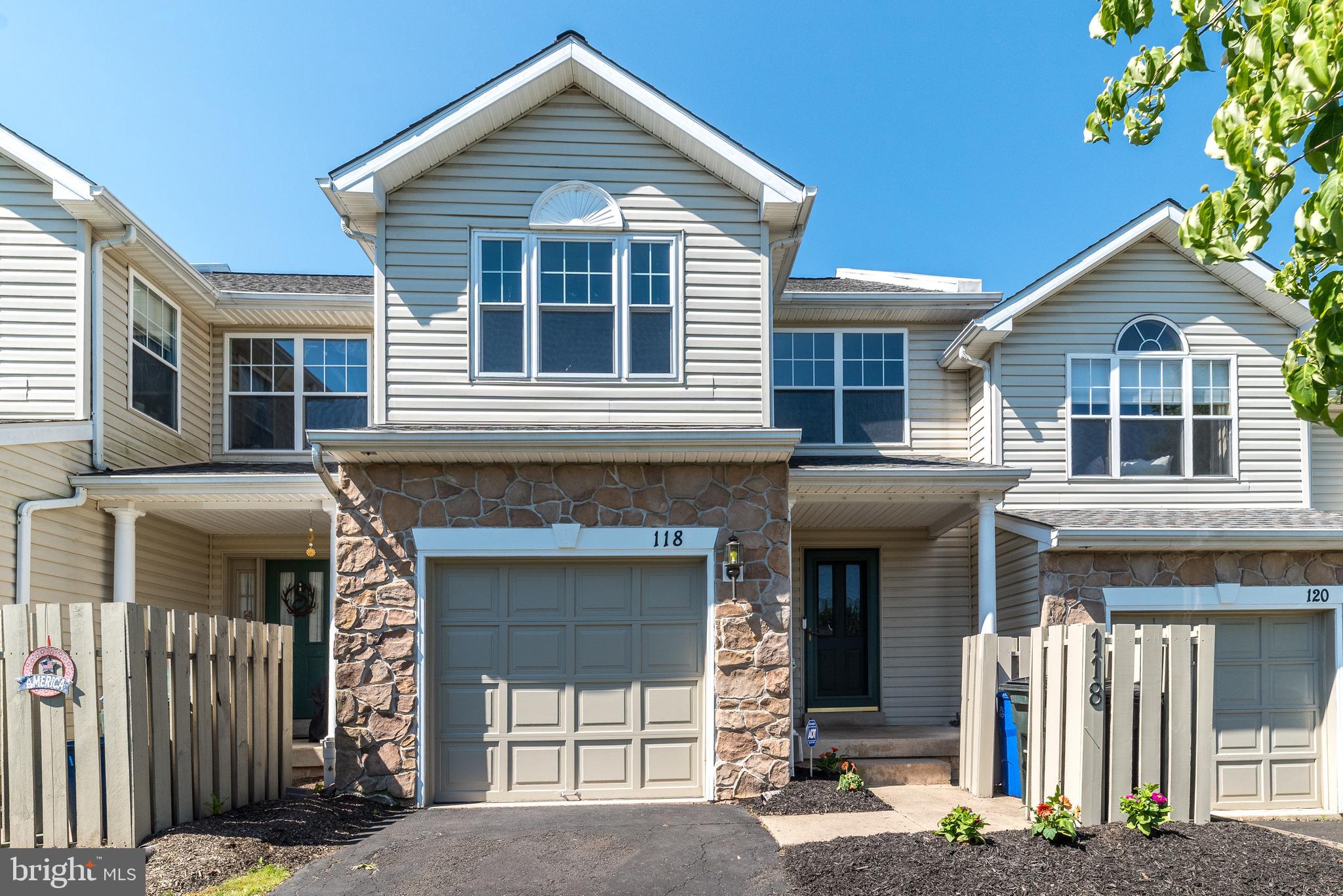 Welcome home to this gorgeous, move-in-ready townhome in Chalfont’s highly coveted Highlands community! This 3-bedroom, 2.5-bathroom gem offers peace of mind and true turnkey convenience. Owners have worked hard so you can enjoy!
Step inside to find brand-new flooring throughout and a fresh paint throughout that creates a bright atmosphere. The open-concept main level flows seamlessly from the formal dining area into a great sized living room. The kitchen is the heart of the home and this one includes an eat-in kitchen, featuring ample counter space. Off the kitchen are sliding glass doors that open to your private rear deck—your own quiet outdoor oasis for morning coffee or summer barbecues.
Upstairs, the primary suite serves as a spacious sanctuary, complete with a walk-in closet and a private en-suite bath. Two additional generously sized bedrooms feature excellent closet space, a full hall bath, and an upper-level laundry closet for ultimate daily convenience. Need extra space? The beautifully finished lower level provides just that! Incredibly flexible as a home office, gym, or play area. An attached 1-car garage and overflow parking make parking a breeze.
Residing here offers access to the Central Bucks School District, consistently ranked as one of the absolute best in PA. Commuting is effortless with quick access to the 202 Parkway, Route 309, and local trains. Minutes from shopping in Montgomeryville and historic Doylestown, while steps from The Highlands Park. Don't wait! Call today!