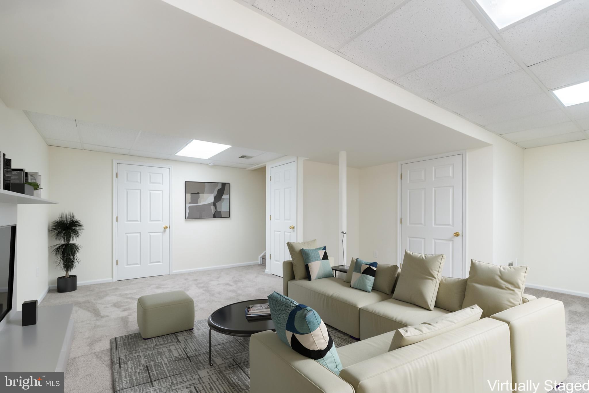 THE HIGHLANDS - Residential