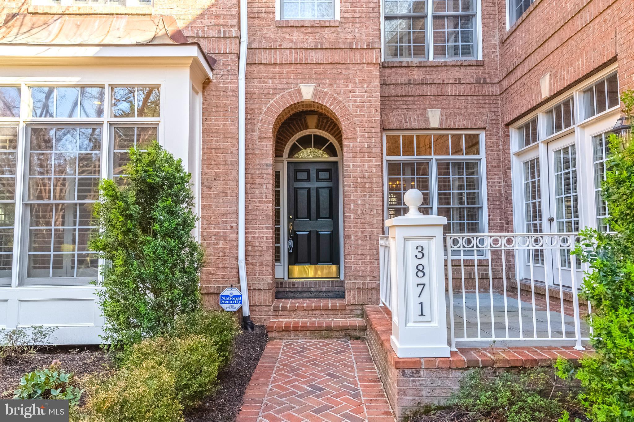 FARRCROFT - Residential Lease