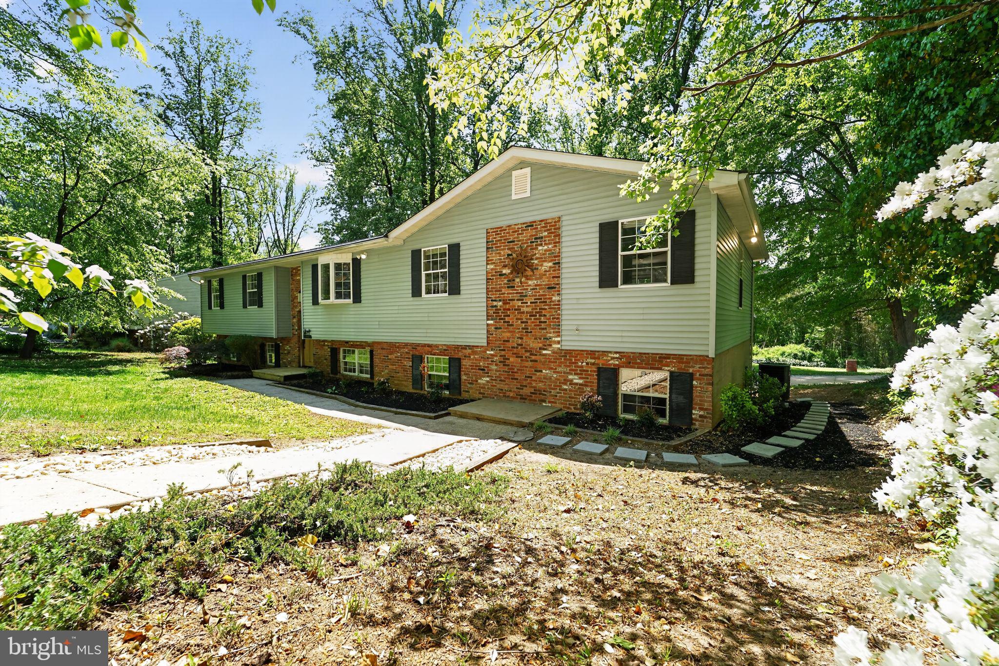 RUBERT MANOR - Residential
