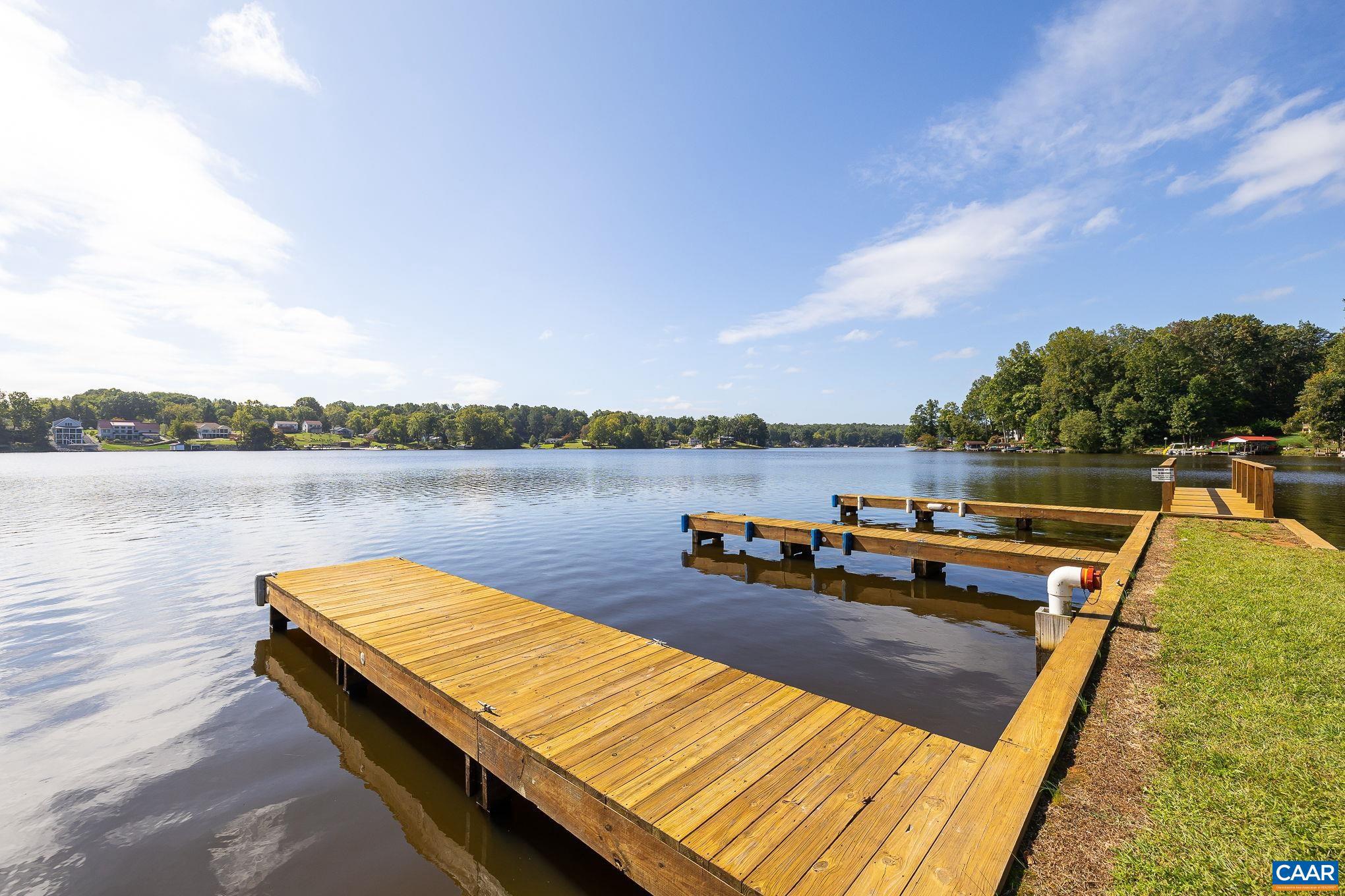 BLUE RIDGE SHORES - Residential