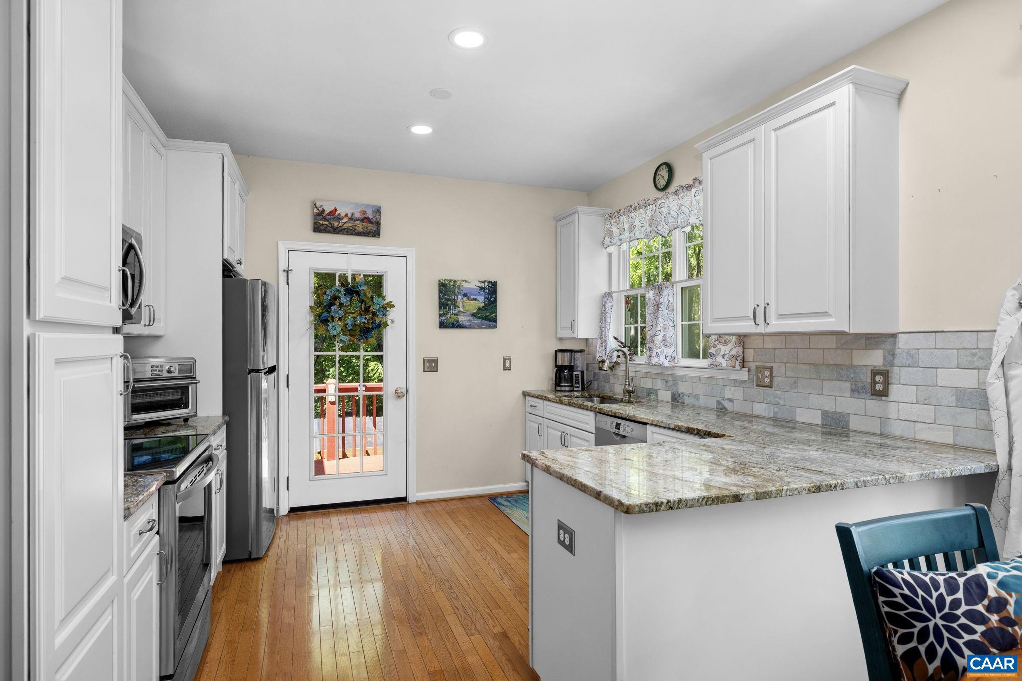 BLUE RIDGE SHORES - Residential