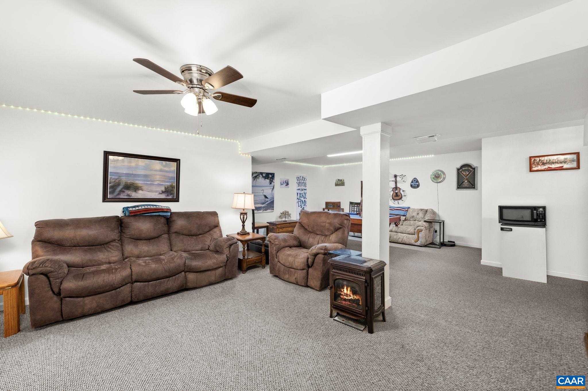 BLUE RIDGE SHORES - Residential