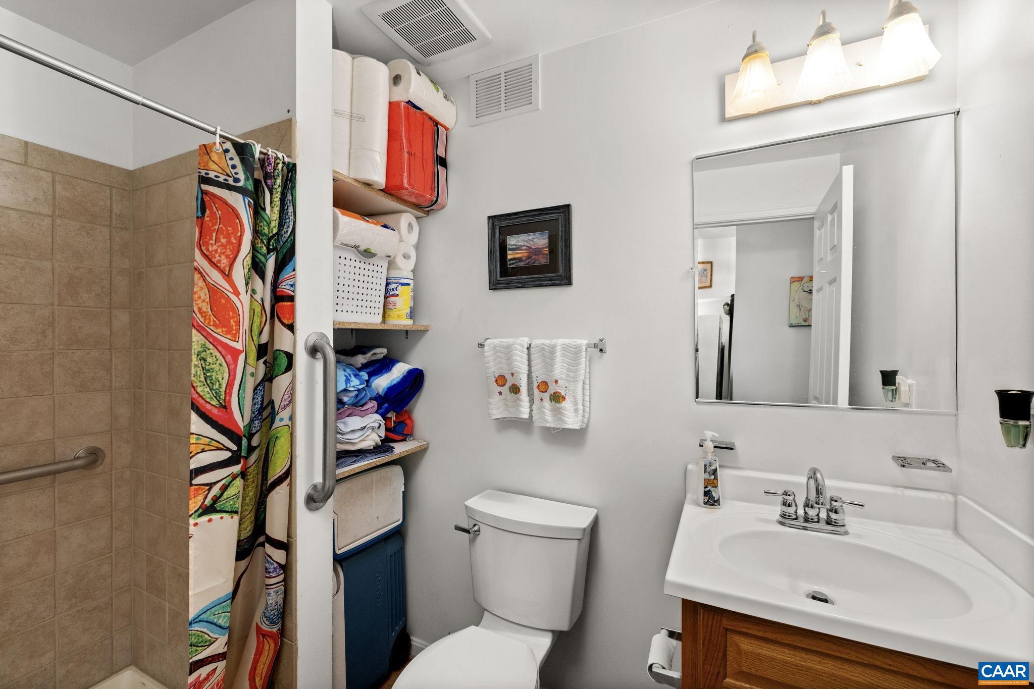 BLUE RIDGE SHORES - Residential