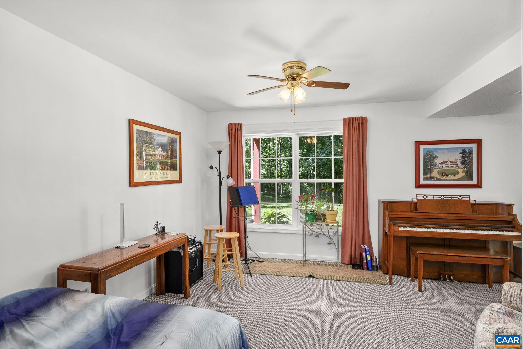 BLUE RIDGE SHORES - Residential