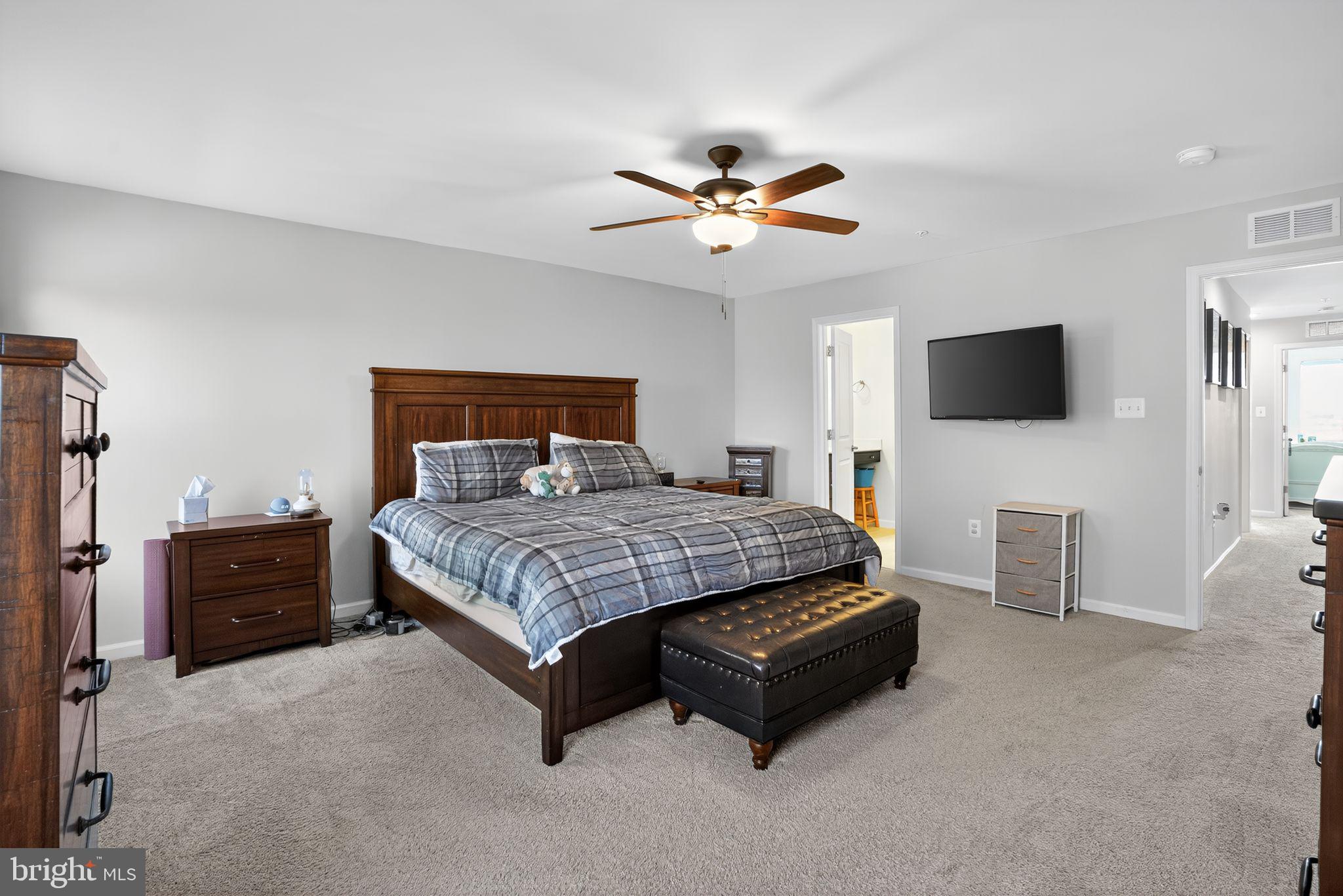GLENN DALE COMMONS - Residential