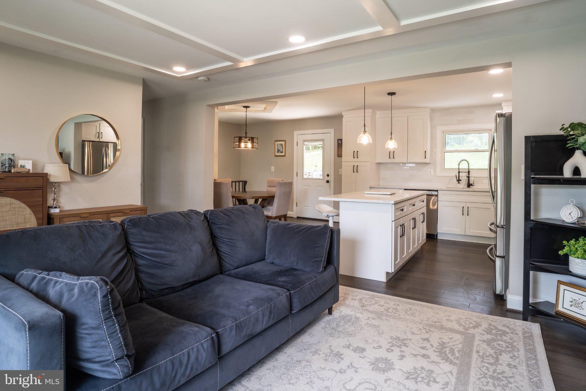 POHICK ESTATES - Residential