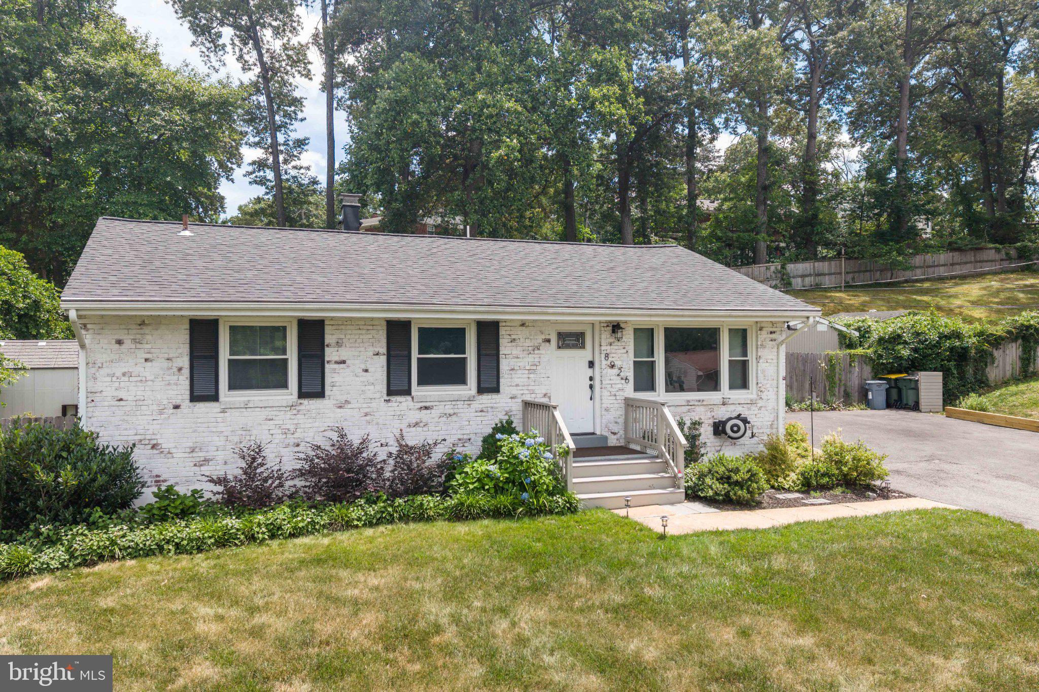 POHICK ESTATES - Residential