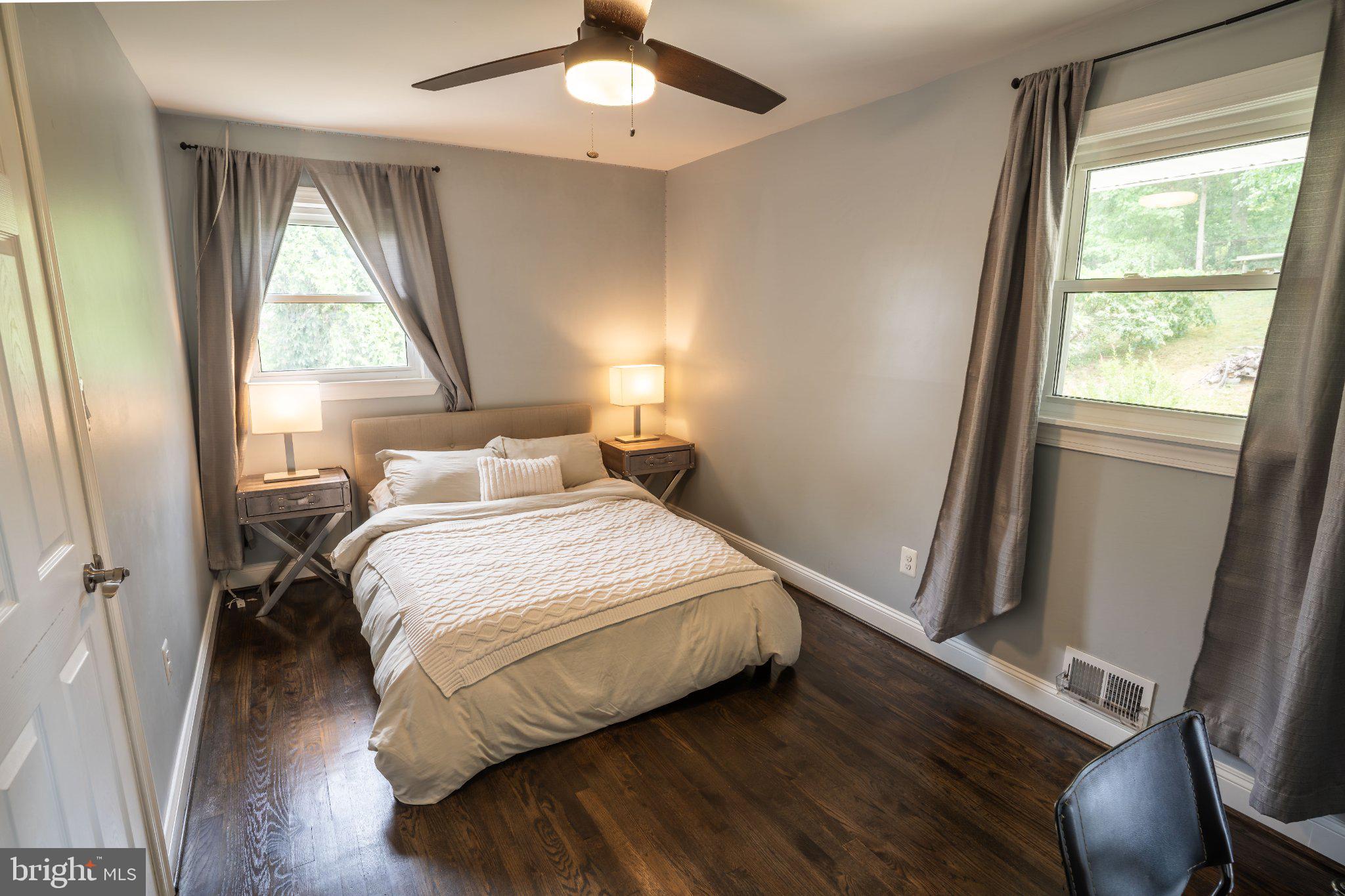 POHICK ESTATES - Residential