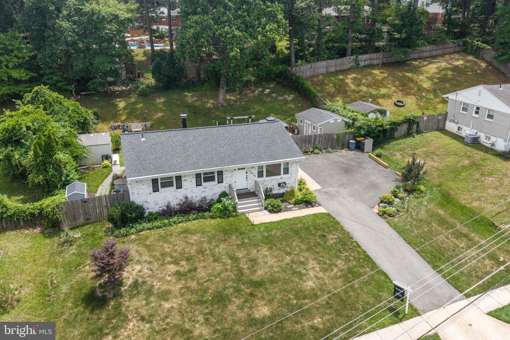 POHICK ESTATES - Residential