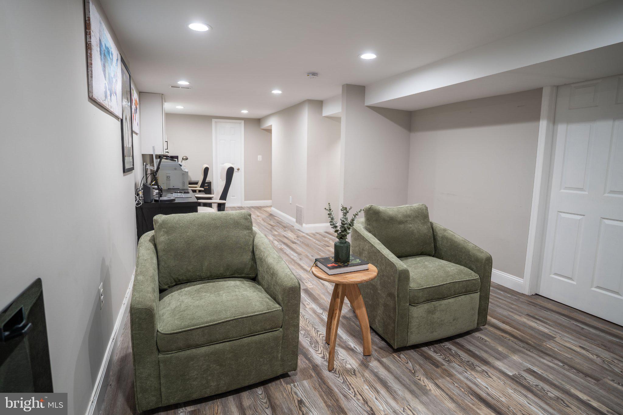 POHICK ESTATES - Residential