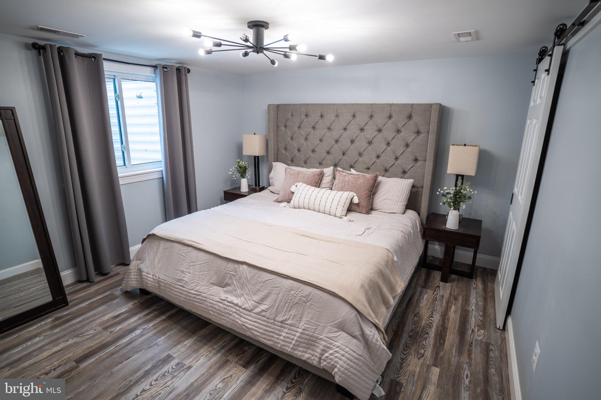 POHICK ESTATES - Residential